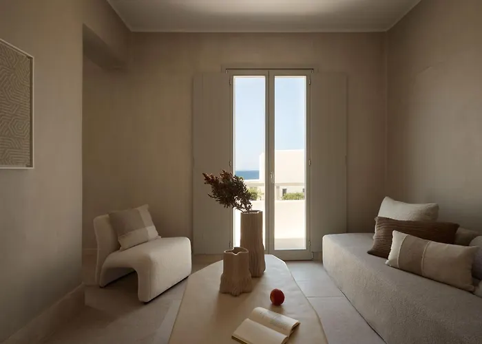 Akria Seaside נאוסה