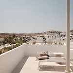 Hotel Akria Seaside Naousa (Paros)