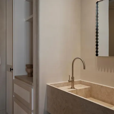 Akria Seaside Hotel Naousa (Paros)