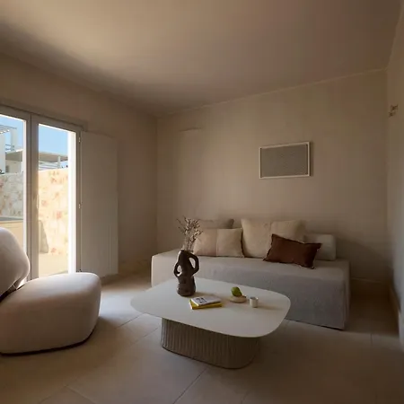 Akria Seaside Hotel Naousa