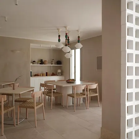 Akria Seaside * Naousa (Paros)