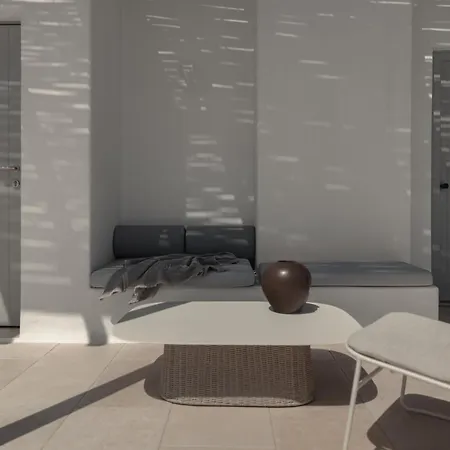 Hotel Akria Seaside Naousa (Paros)