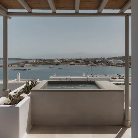 Akria Seaside Hotel