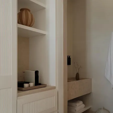 Hotel Akria Seaside *