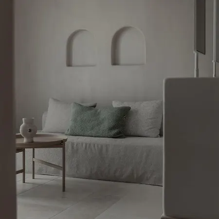 Akria Seaside * Naousa (Paros)