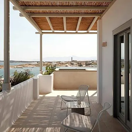 Akria Seaside * Naoussa